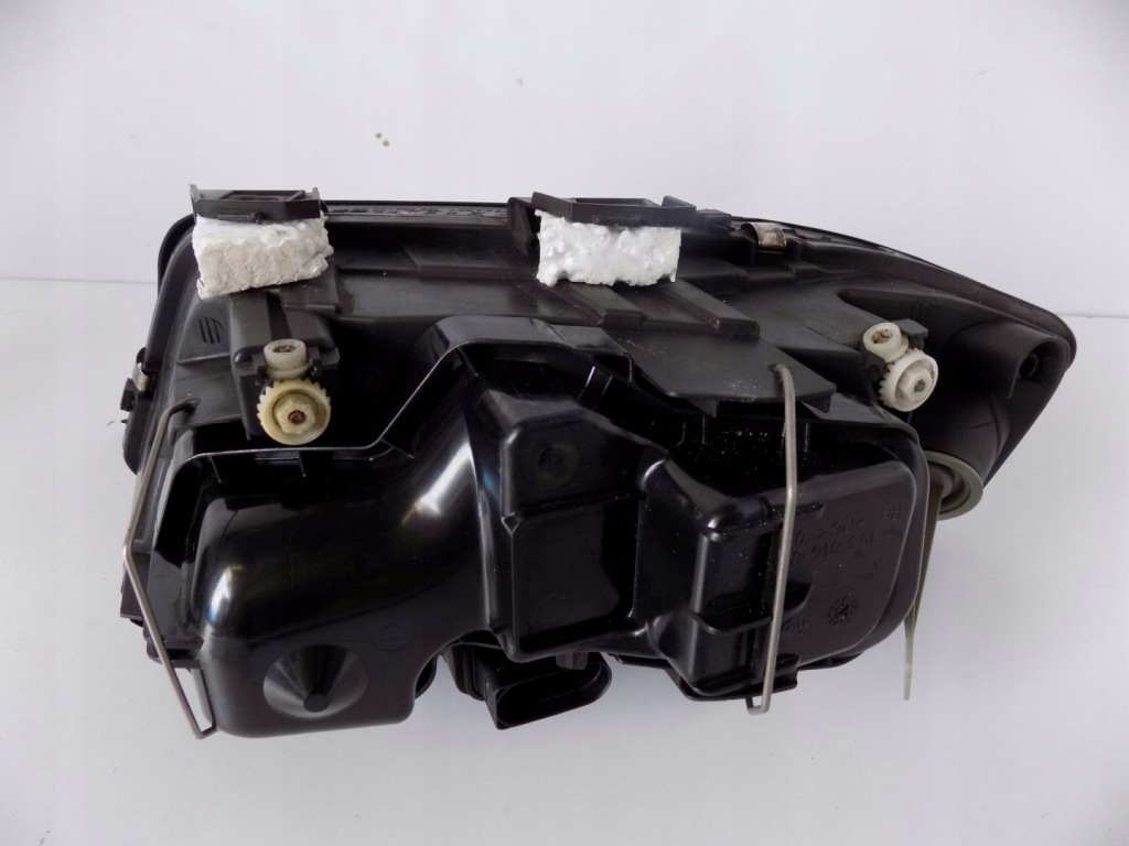 Audi a4 b5 - лампа задня ліва - 11872 Оригінал