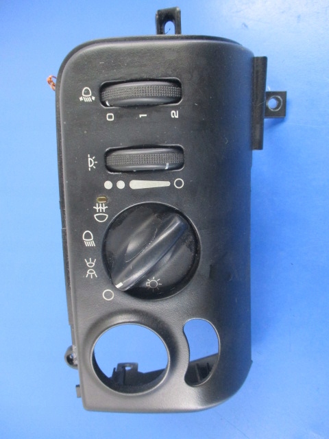 фото №1, Chrysler voyager iii выключатель света