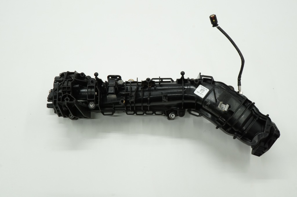 фото №1, Bmw x1 f48 16r коллектор всасывающий 2.0d b47c20a 8513653