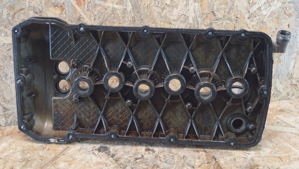 фото №8, Кришка клапанів ліва vw phaeton 6.0 w12 07c103475l