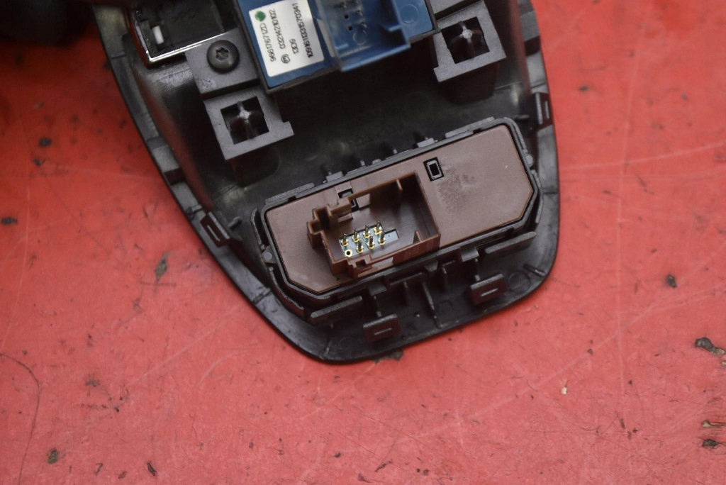 фото №7, Важіль кнопка механізм гальма ручного 9687473180 citroen c5 ii x7