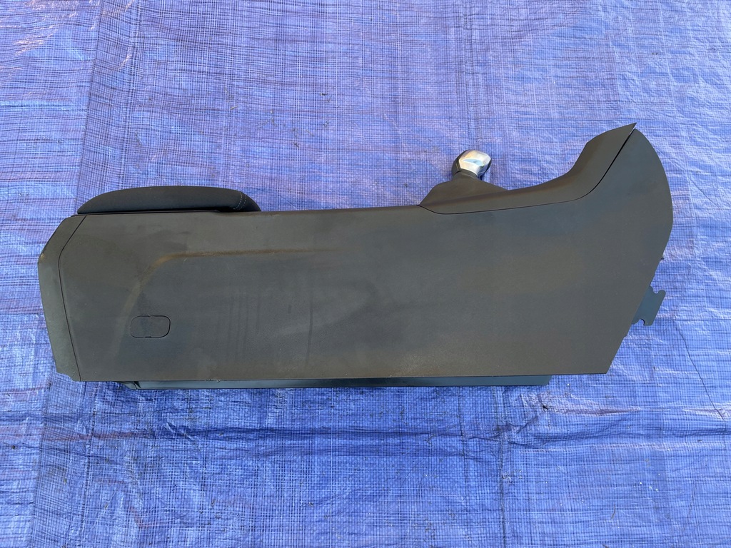 фото №8, Peugeot 308 t9 підлокітник тунель середній