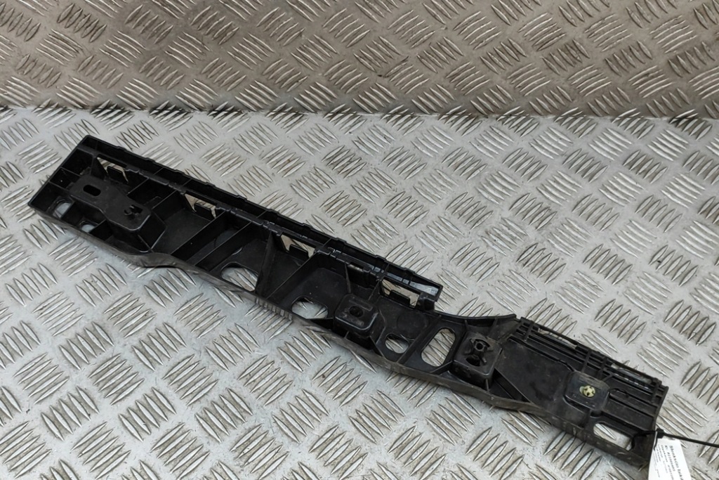 фото №5, Bmw 7 g11 правая сторона защита боковой задний кронштейн 7357138 2014 23986485