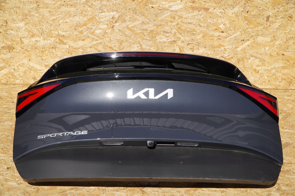 фото №10, Крышка багажника задняя багажника комплектная лампа камера sportage v 23r h8 0km 21-