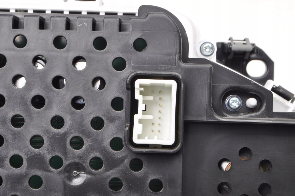 Volvo v40 ii 2.0 d2 120km лічильник прилади 31687373 anglik lift Київ