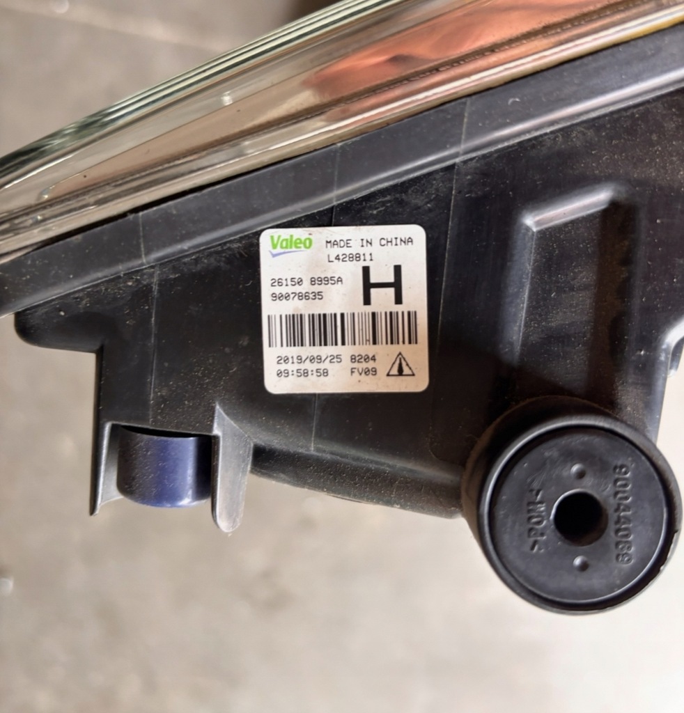 фото №5, Nissan x-trail t32 micra k12 протитуманна фара правий 90078637