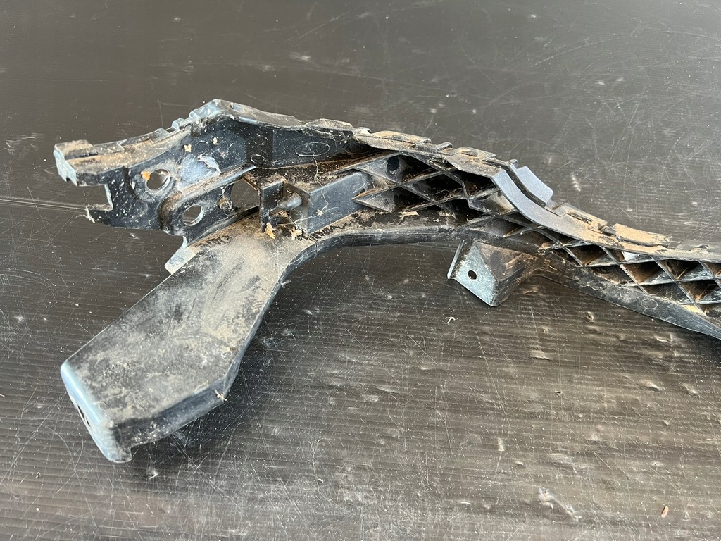 фото №6, Subaru legacy iv направляющая pod фара левая передняя