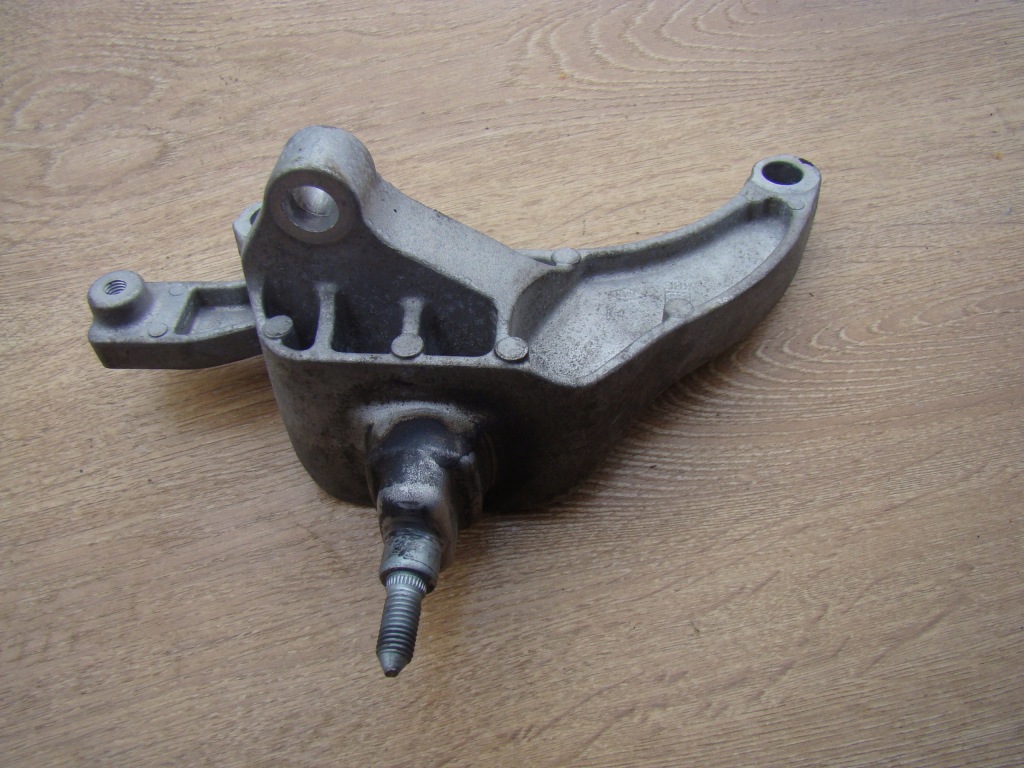 фото №1, Кронштейн коробки talisman scenic iv 1.3 tce megane