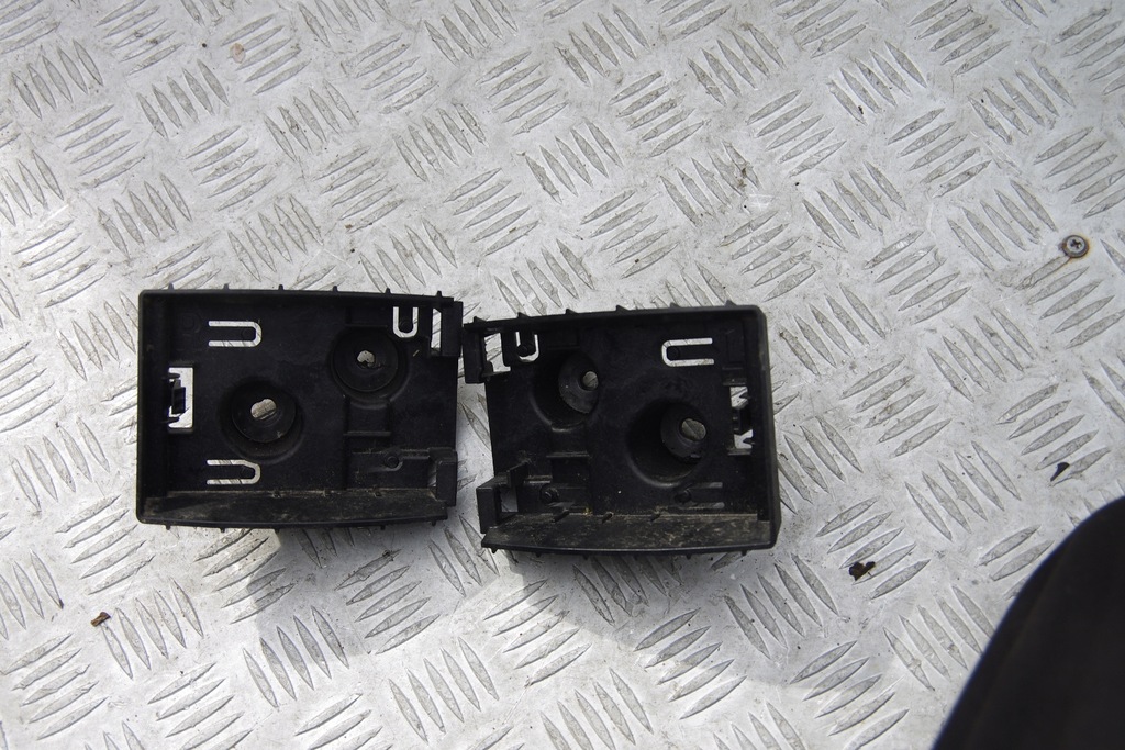 фото №14, Направляющая кронштейн бампера skoda kodiaq