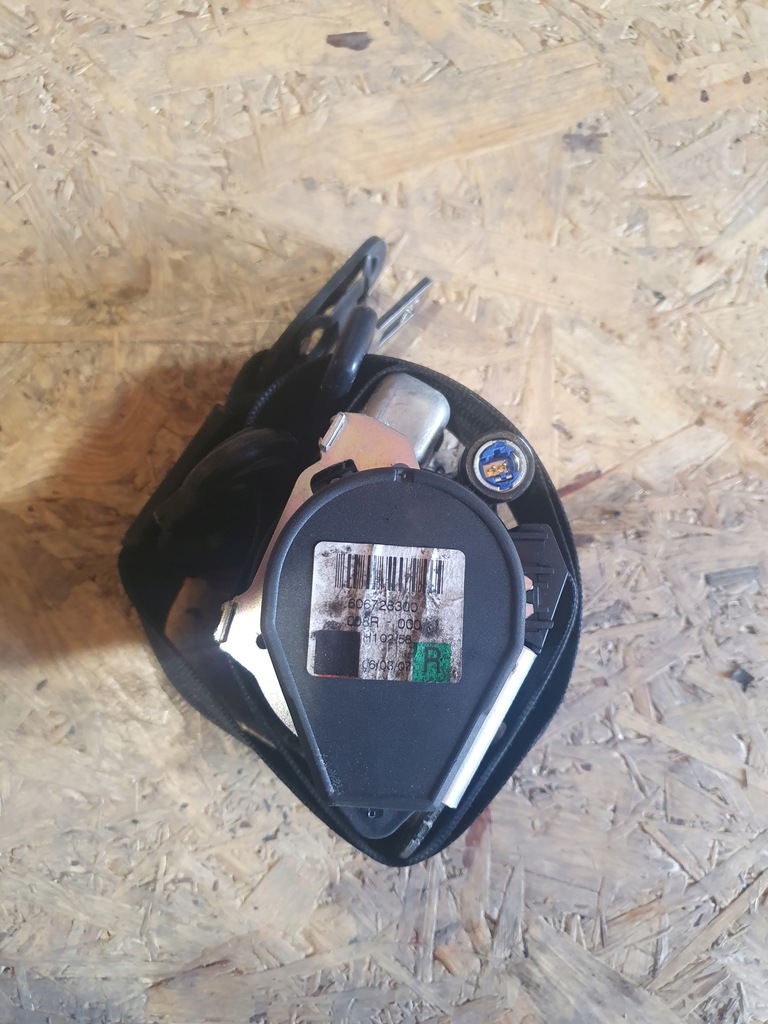 фото №1, Pas безпеки правий перед audi q7 4l1857706