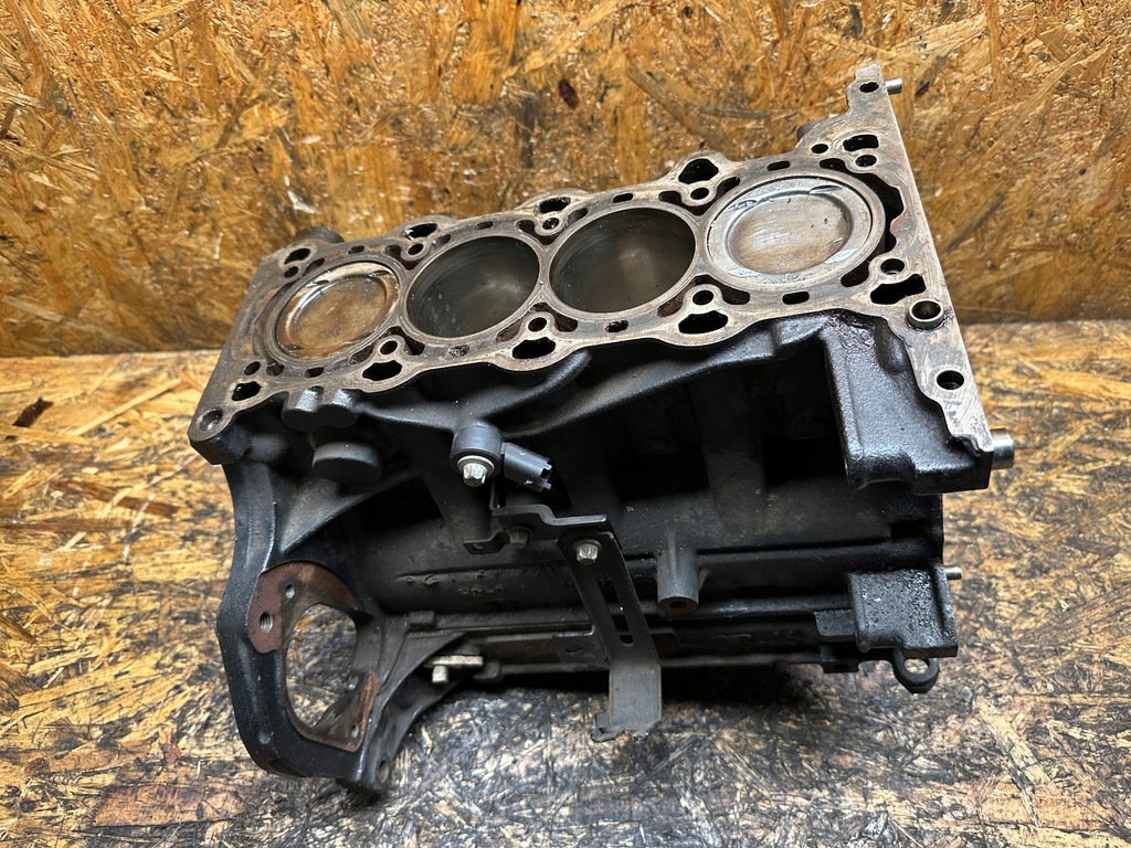 фото №1, Блок двигуна dół wał поршні opel astra j a14nel a14net