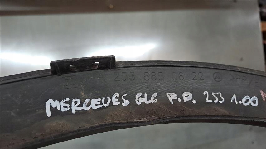 фото №8, M5 w253 молдинг крила правий перед a2538850622