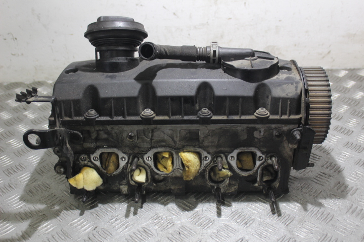 фото №1, Головка двигателя skoda octavia ii 1.9tdi
