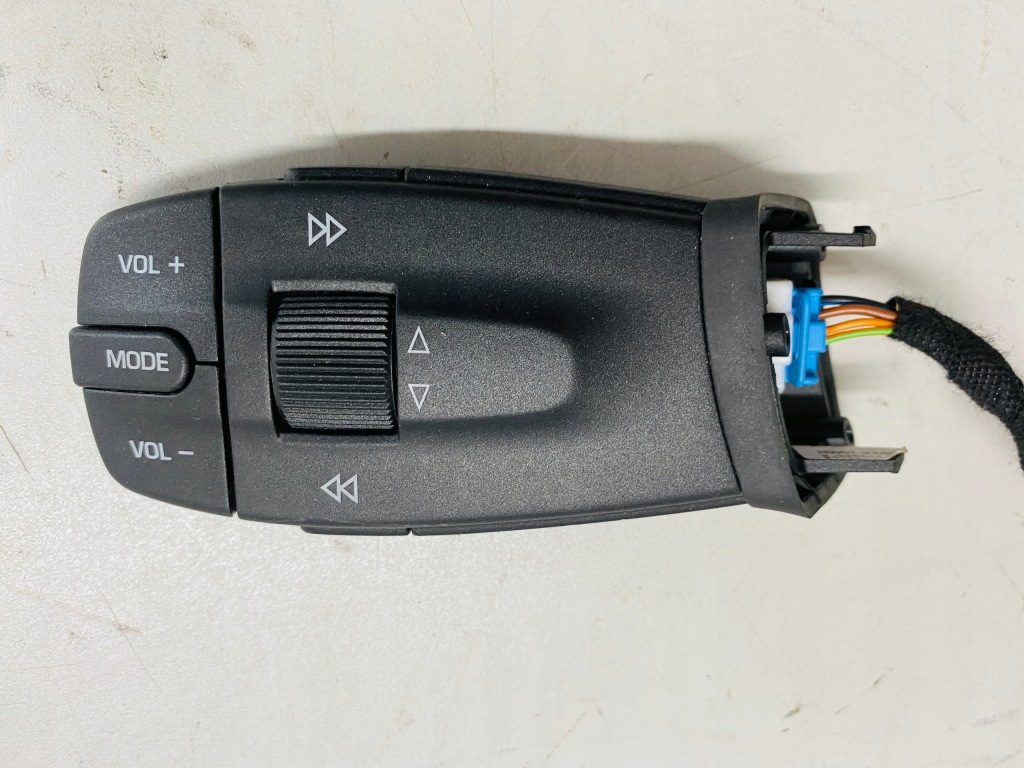 фото №3, Seat ibiza iv 6j перемикач радіо