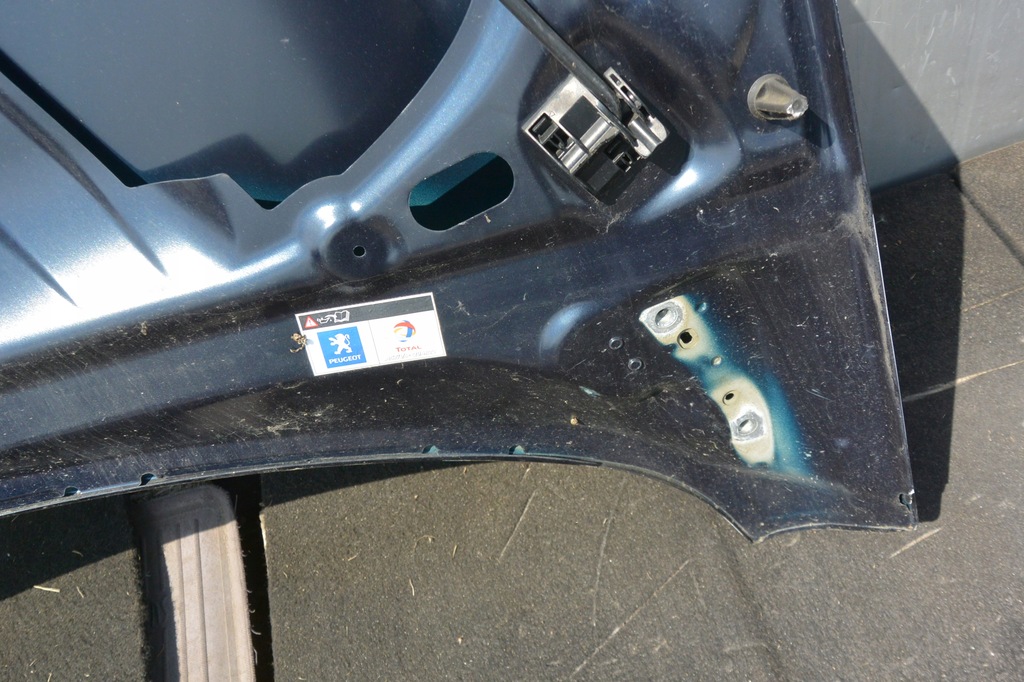 фото №14, Капот перед крышка двигателя peugeot 308