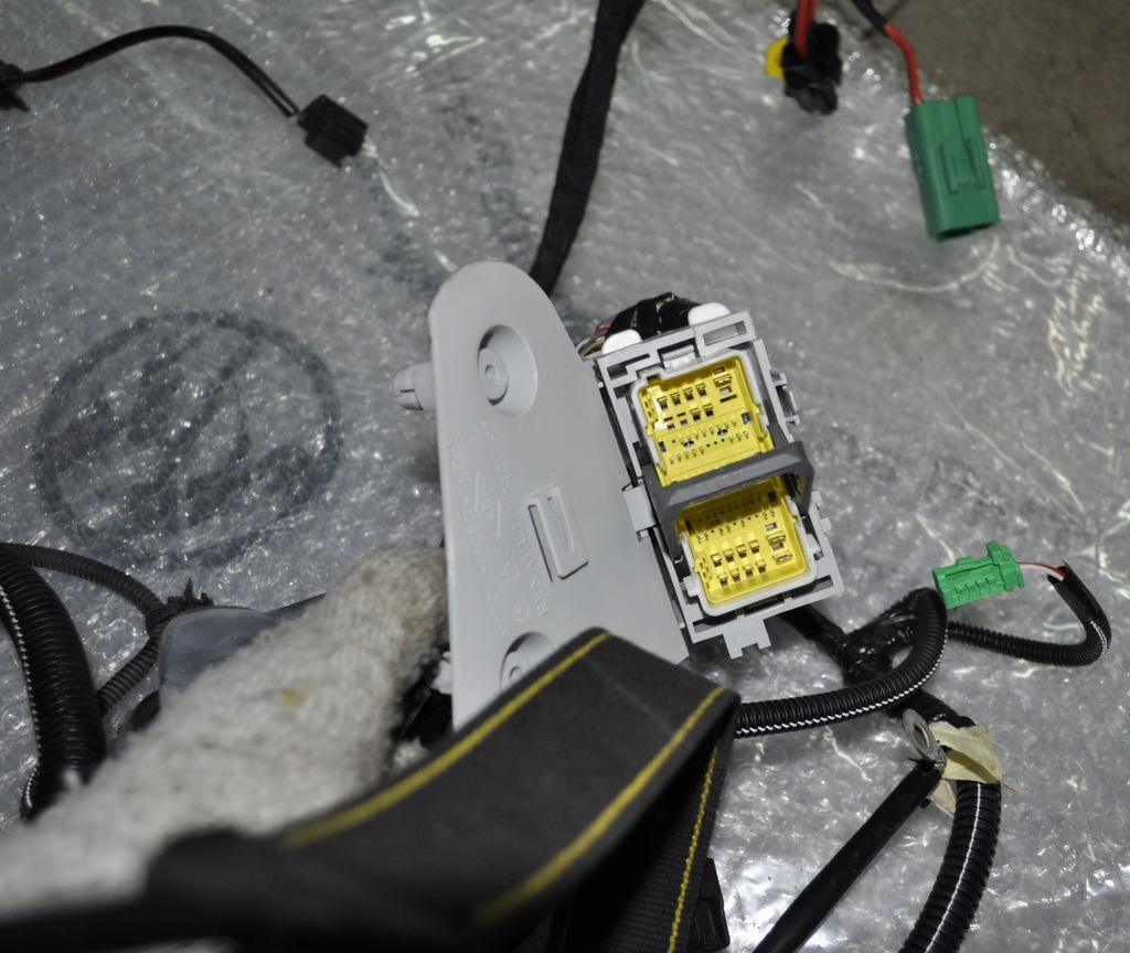 фото №5, Clio iv жгут трубопровод электропроводка 403880799r