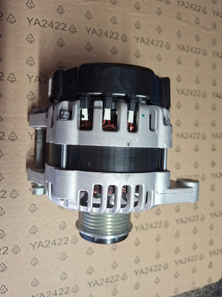 Генератор hyundai kia 61003076 37300-03ac0 с Разборки