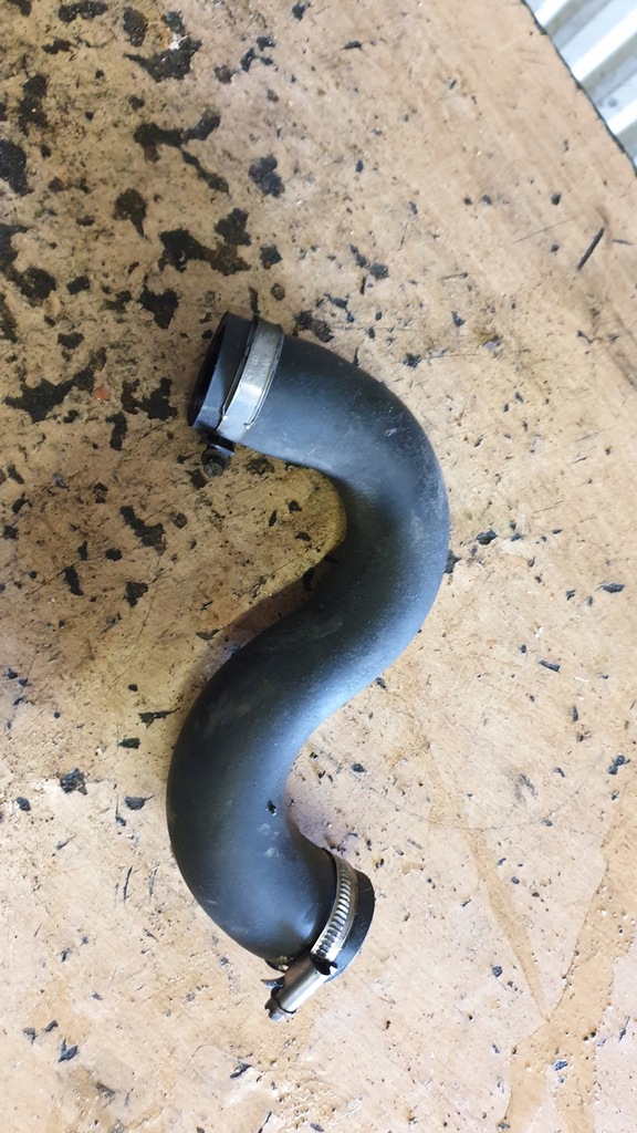 фото №1, Peugeot 206+ plus 1.1 труба wąż шланг