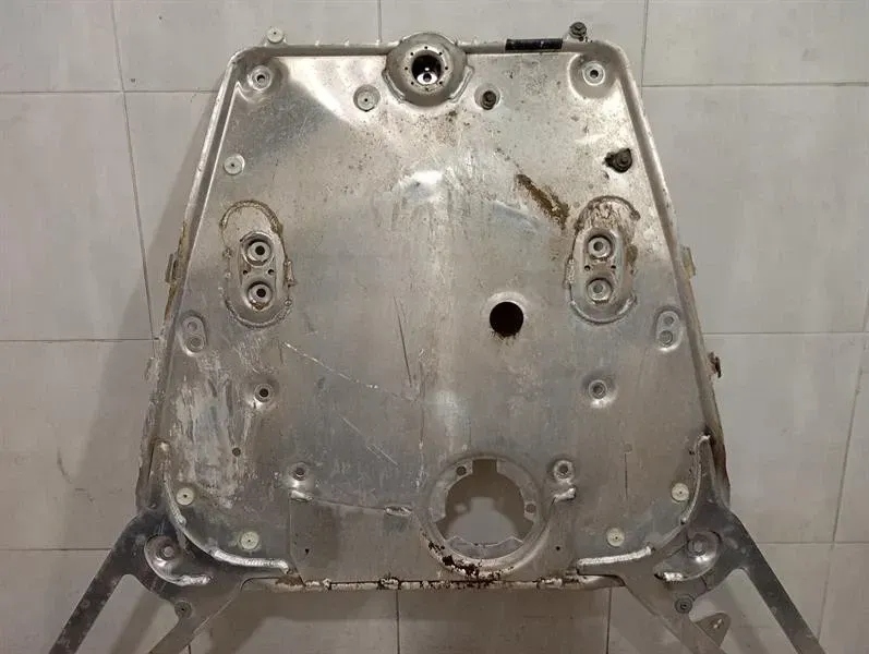 фото №6, Bmw 4 m4 g82 g22 підкладка 31109882098 молдинг підвіска