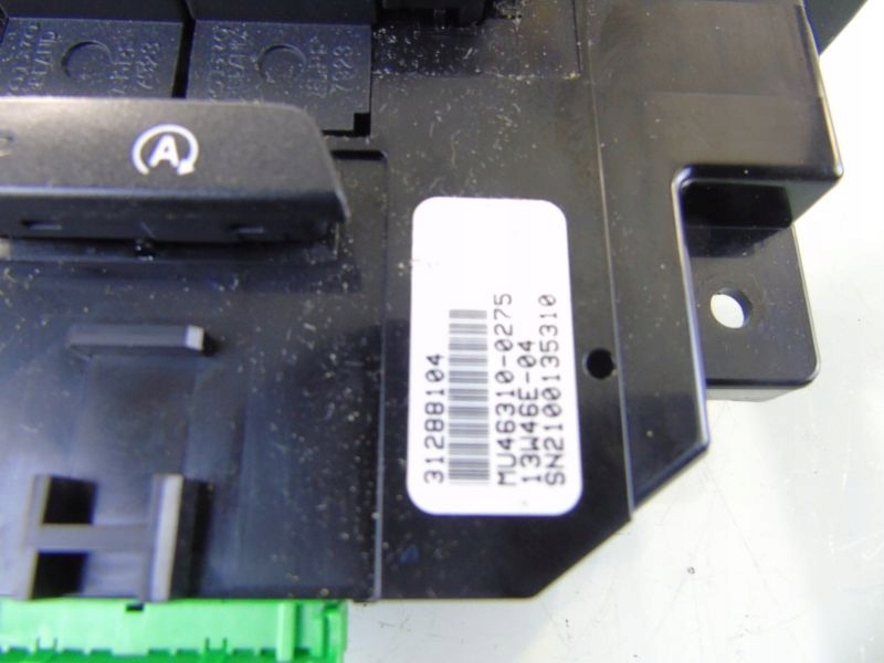 фото №3, Volvo v40 ii панель кондиционера радио 31288104