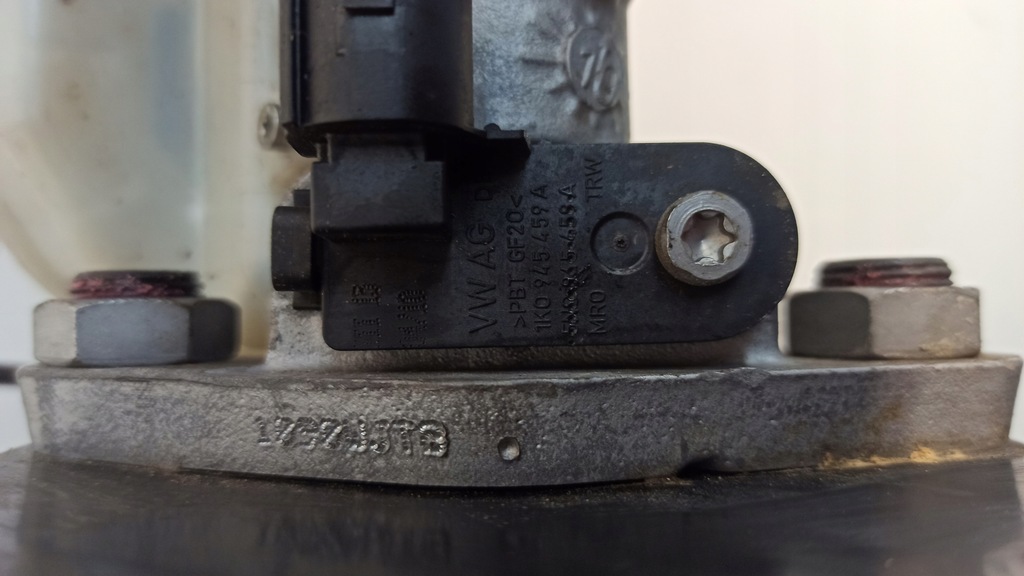 фото №4, Усилитель тормозов насос тормозная vw eos 1k0945459a