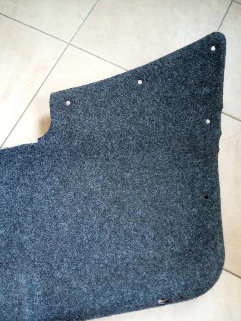 фото №2, Оббивка кришки skoda rapid oryg.