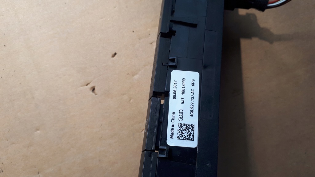 фото №9, S6 c7 4g a6 панель кнопок 4g0927137ac шторка