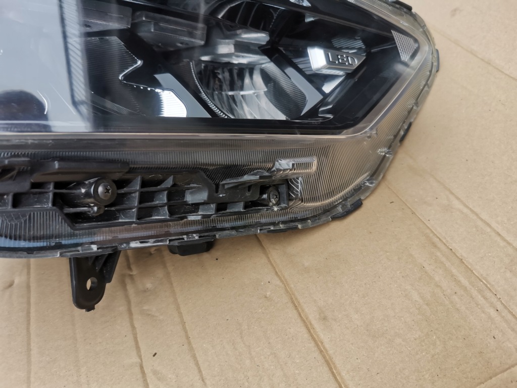 Hyundai bayon фара передняя full led правый с Разборки