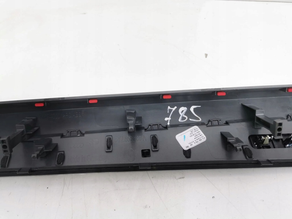 фото №13, Audi a3 8y 2023 рамка бардачка панели приборной панели