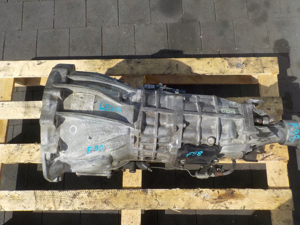 фото №12, Lexus is ii 07r 2.5 v6 208km коробка передач 6 передач механічна