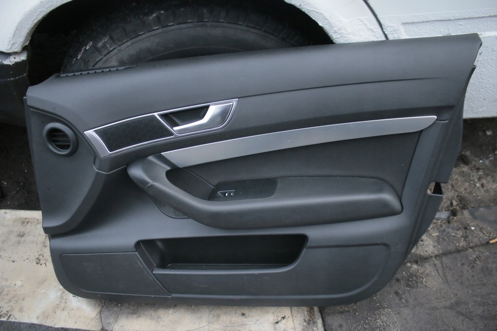 фото №10, Обивка дверь audi a6 c6 kombi