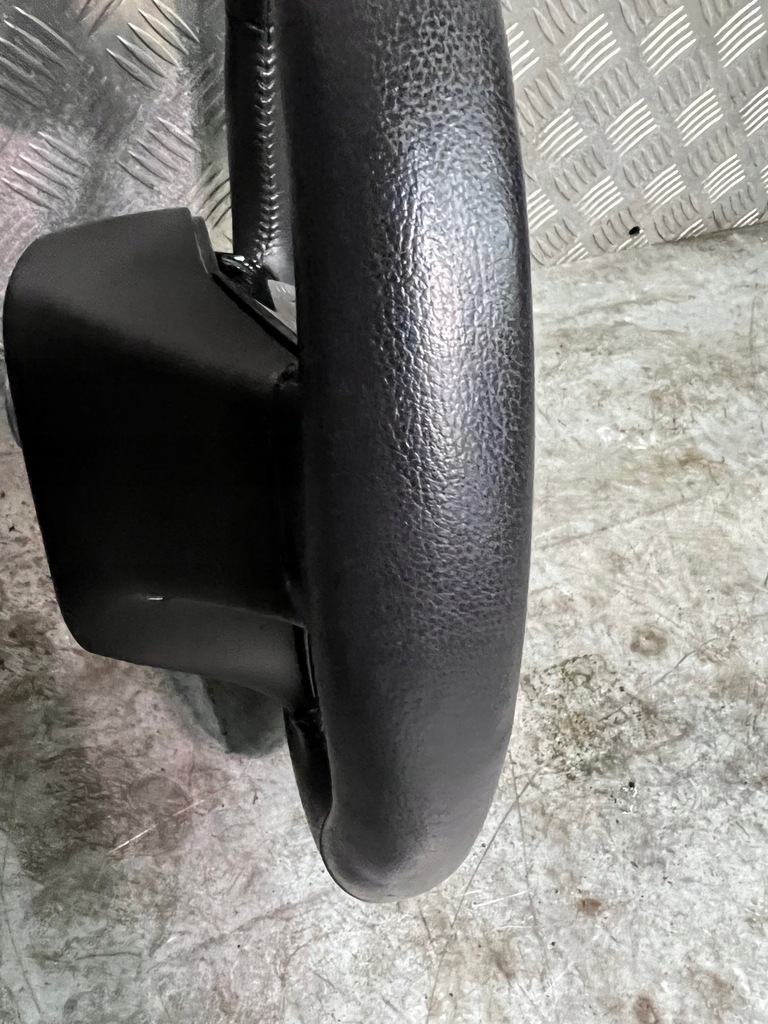 фото №13, Toyota aygo ii 2 воздуховод кожа мультифункция org