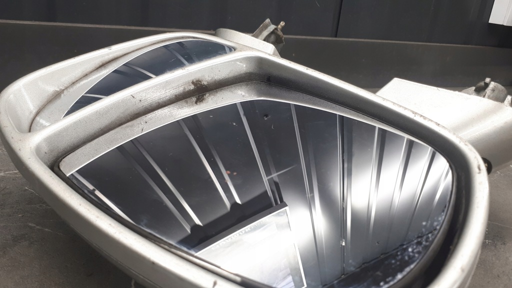 фото №12, Дзеркало праве opel vivaro trafic 1.9