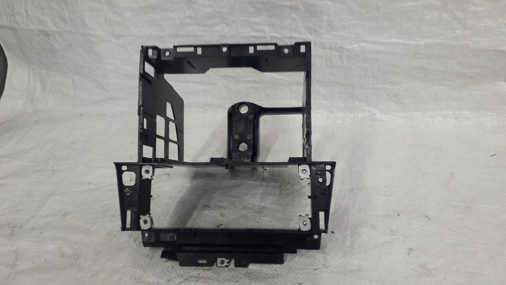 фото №1, Рамка радио skoda superb i 3u0858757