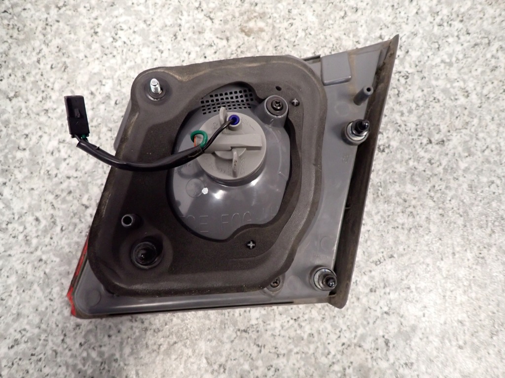 фото №5, Chevrolet cruze sedan 08-12 лампа задняя левая w крышка багажника