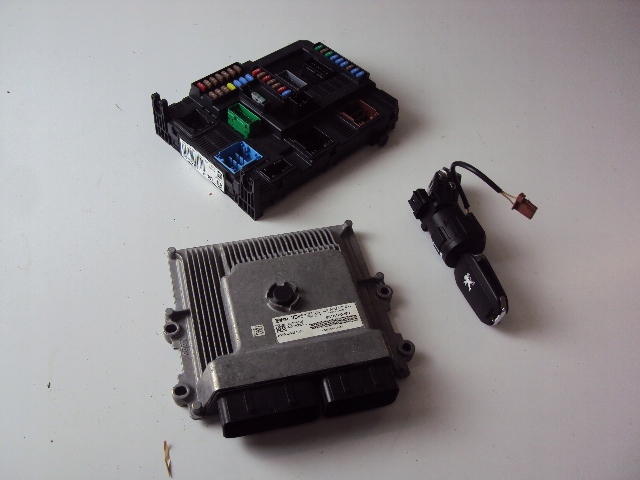 фото №1, Набір стартовий peugeot 2008 бензин 2016 r