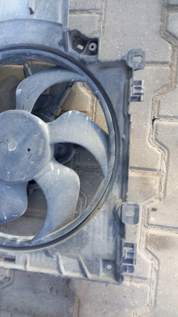 фото №2, Вентилятор радиатора nissan note 1.4b 06r