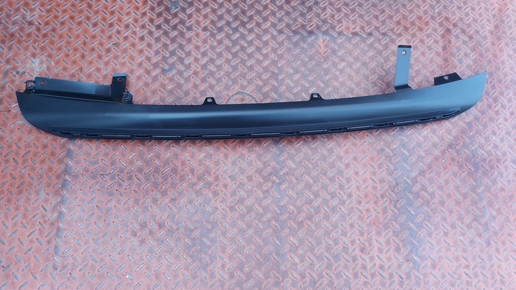 фото №1, Спойлер накладка бампера задняя toyota auris ii hb