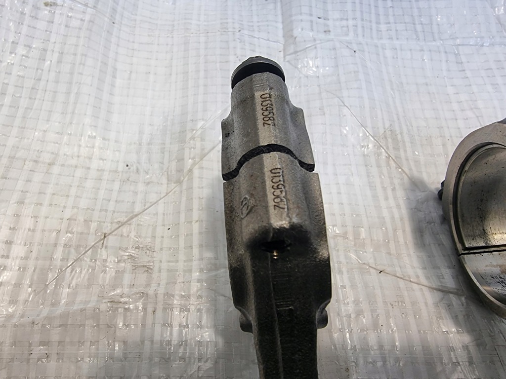 Wał коленчатый поршни hn01 opel corsa f crossland grandland 1,2 thp Доставка