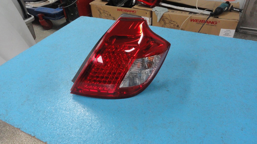 фото №1, Лампа задняя kia ceed правая led