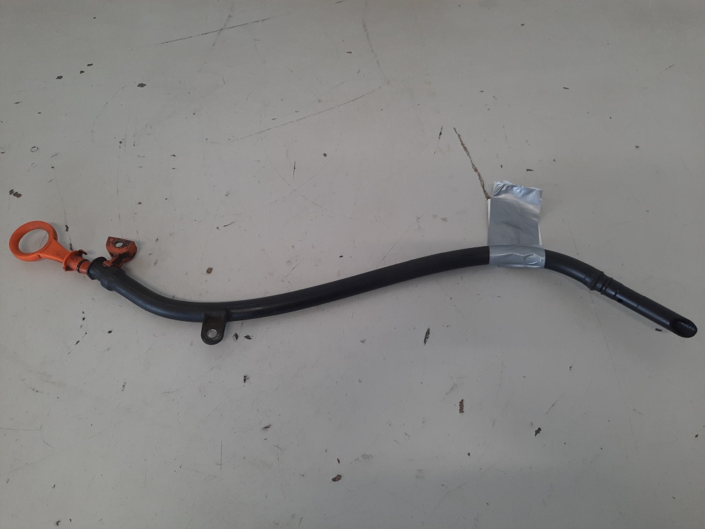 фото №1, Audi a3 96-03 щуп масла щуп 06j1156386