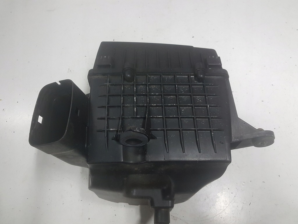 фото №4, Audi a1 8x 10-14r 1.6 tdi корпус фильтра воздуха