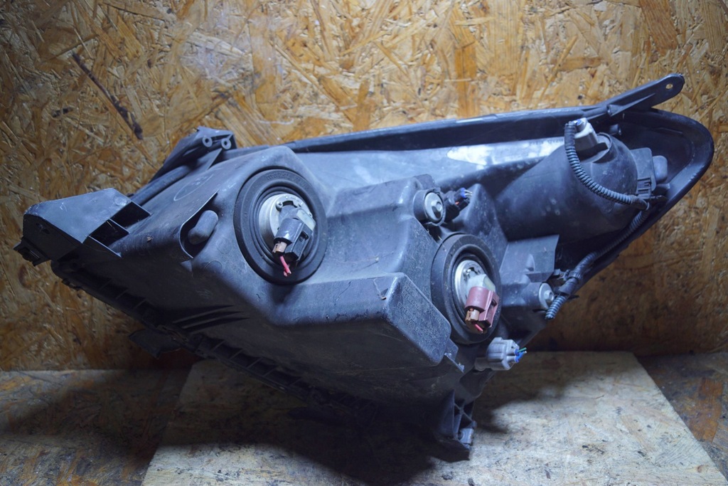 фото №13, Toyota corolla verso ii лампа правий перед c2047