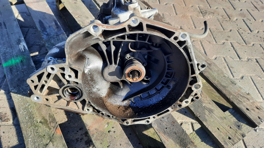 фото №1, Коробка передач передач 24441549 opel corsa c 1.0b