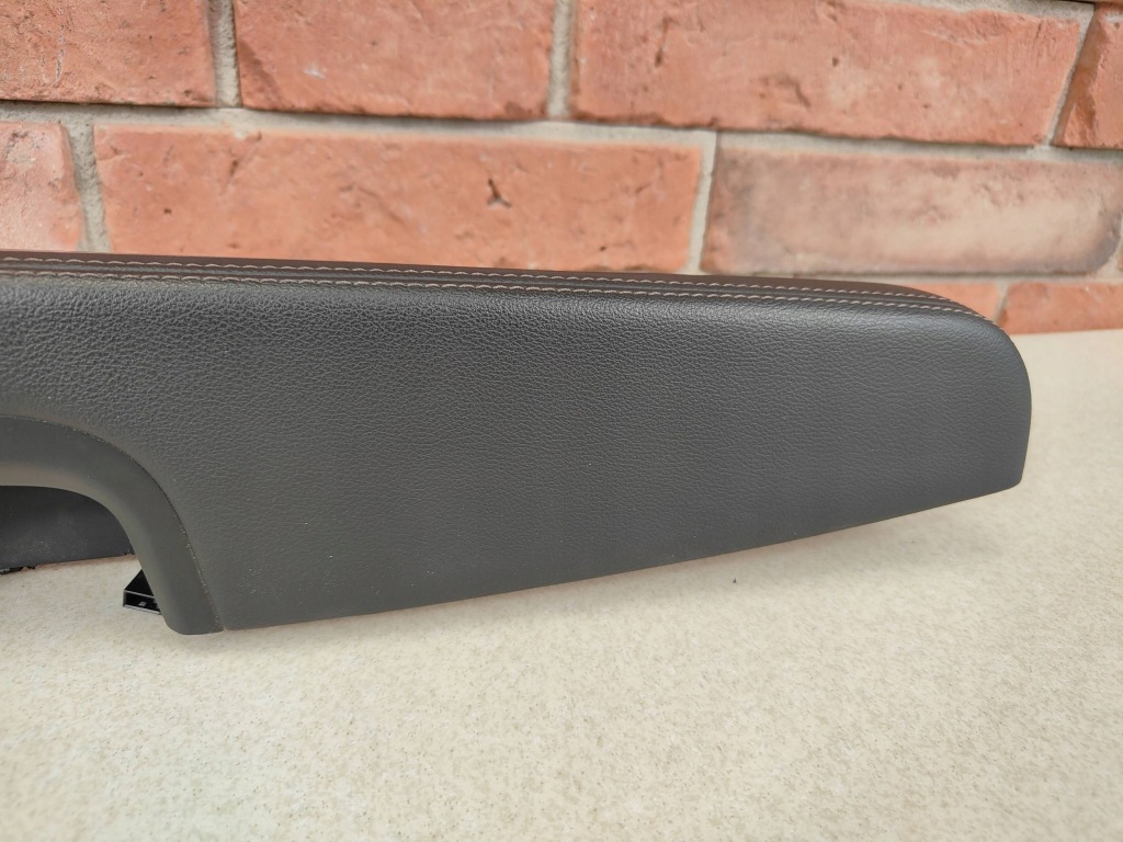 фото №10, Підлокітник накладка обшивка двері лівий bowers wilkins bmw g05 x5 g07 x7