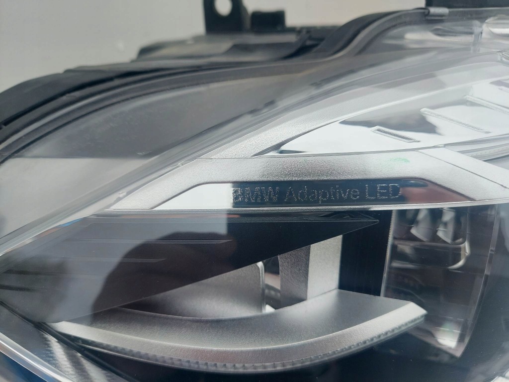Bmw x5 f15 x6 рестайлинг  адаптивный led фара правый  перед Недорого