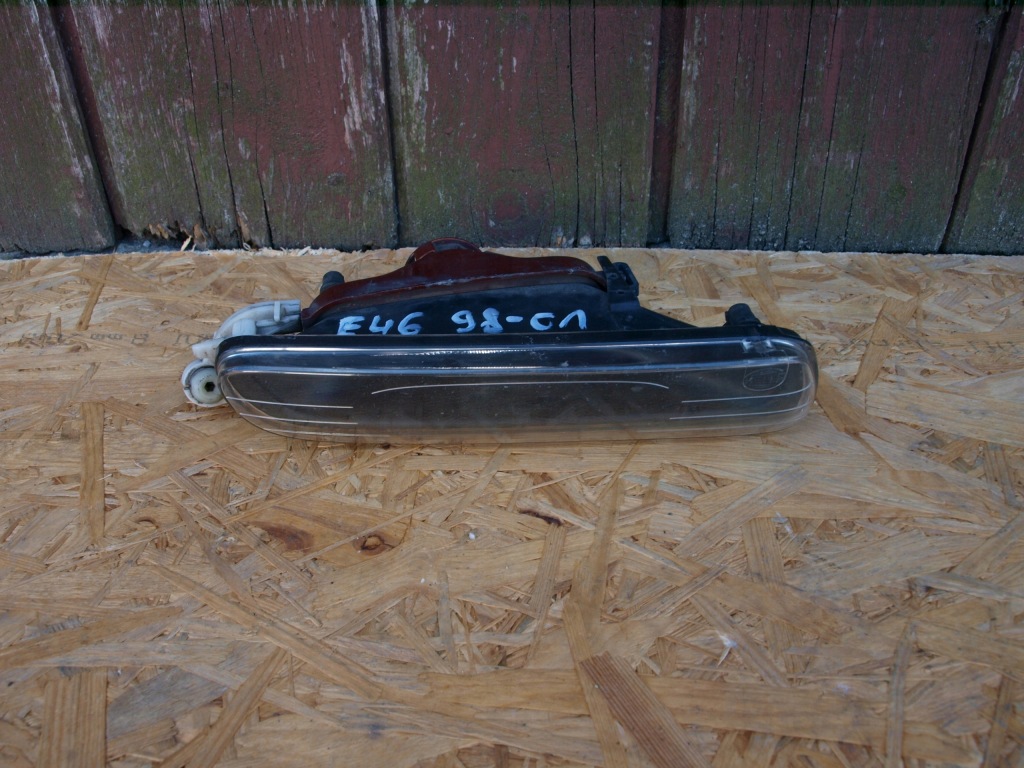 Купити Bmw 3 e46 98-01 протитуманна фара правий l36