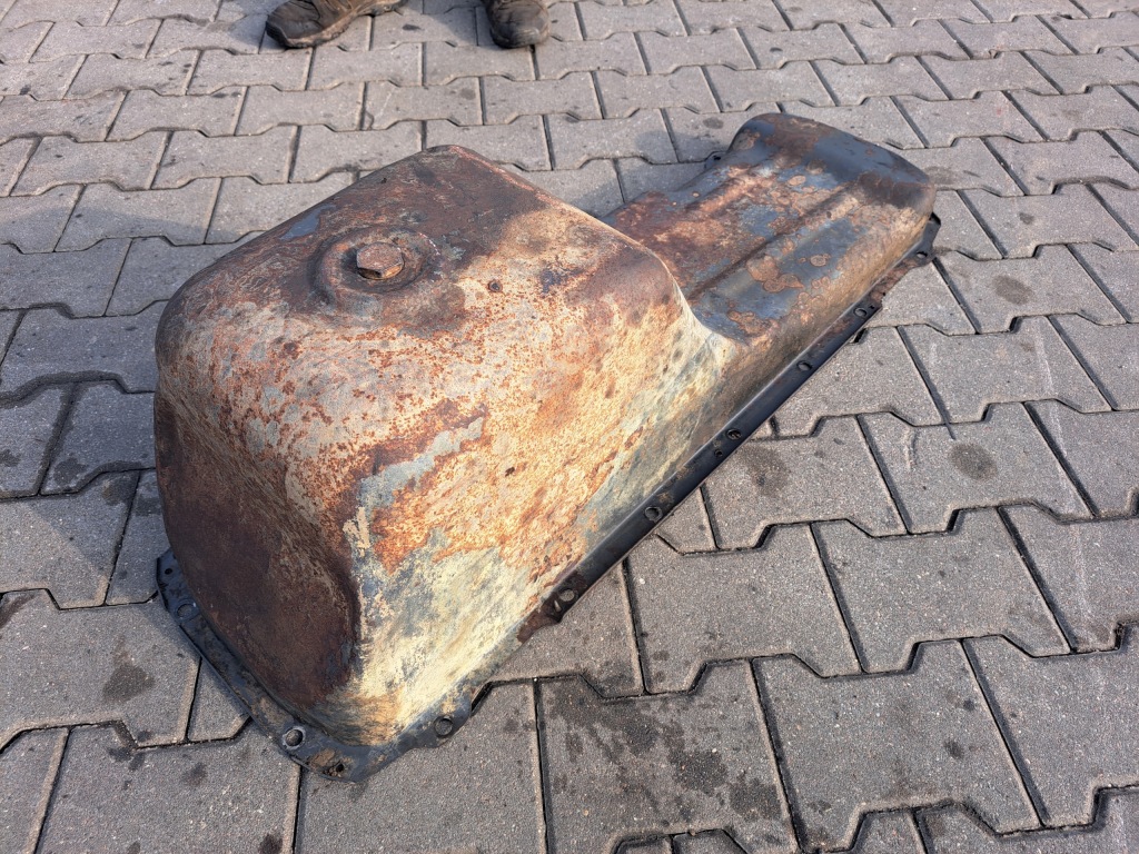 Поддон поддон масляная двигателя металлическая renault premium kerax lander dxi 11 в Украине