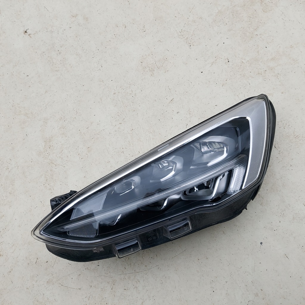 фото №11, Лампа левая передняя full led ford focus iv 4 europa