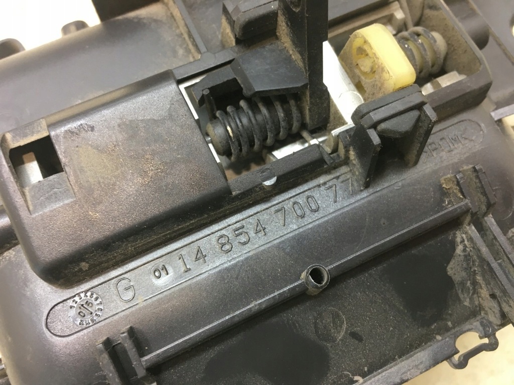 фото №4, Ручка внутренняя левый задняя 807 1485470077